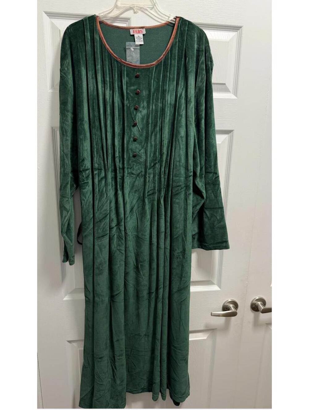Vintage Game‑of‑Thrones Green Velvet Medieval Maxi Dress